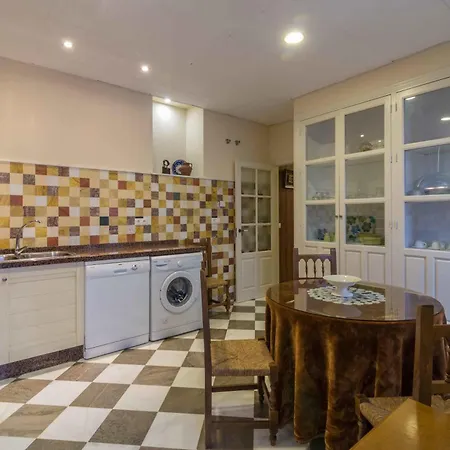 Salmerones Apartment *