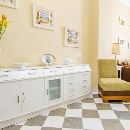 Apartment Salmerones